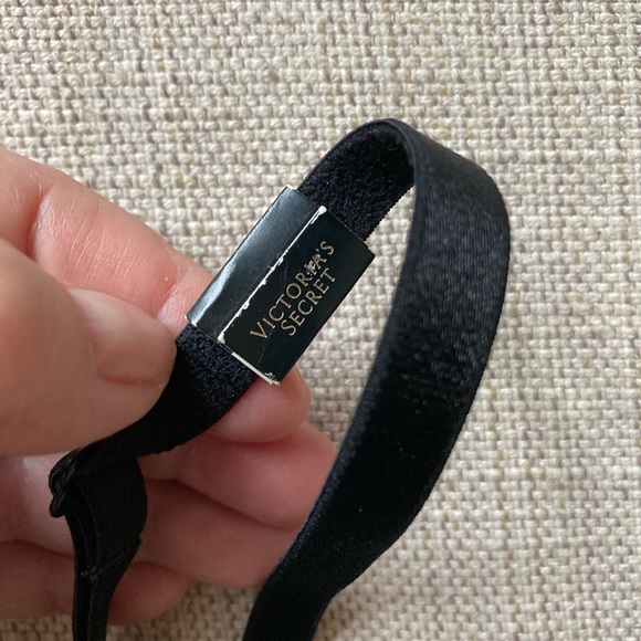 Victoria’s Secret 32D Push-Up, Black Lace, NWT - Picture 5 of 7